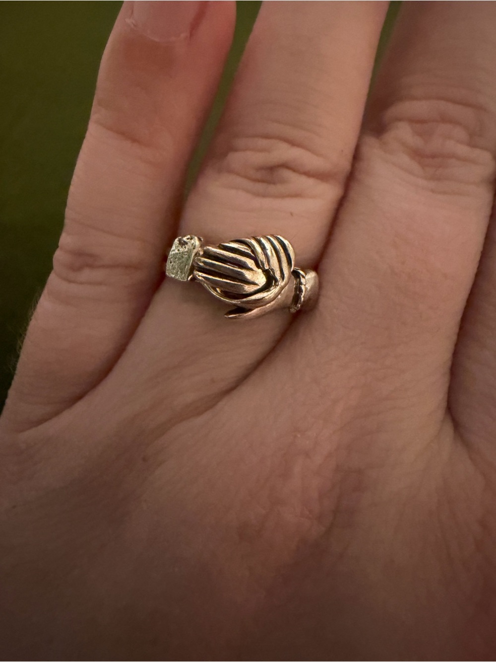 Vintage Silver His And Hers Holding Hands Ring